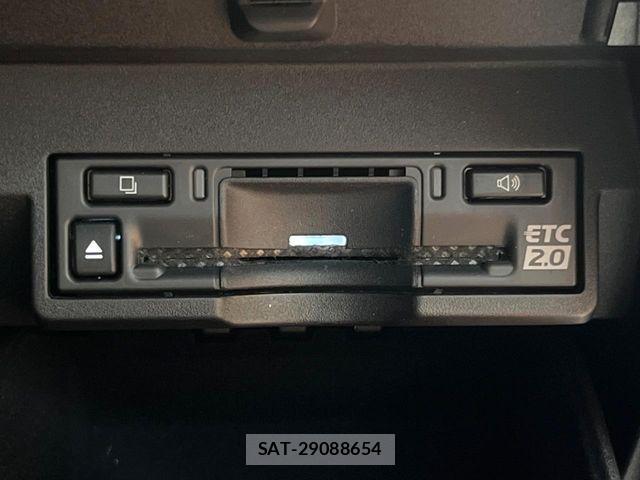 Lexus NX 2022-01 8245748-9