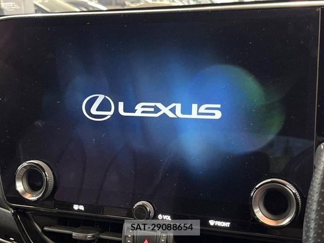 Lexus NX 2022-01 8245748-3