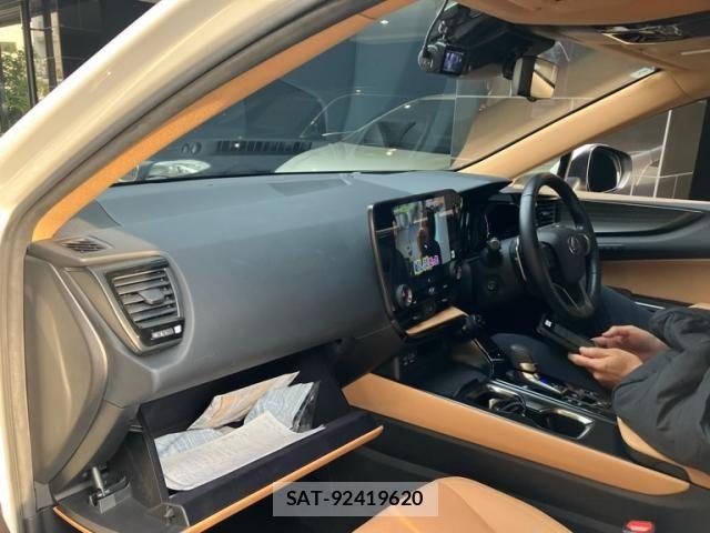 Lexus NX 2023-05 8315213-14
