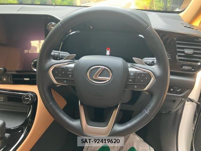 Lexus NX 2023-05 8315213-19
