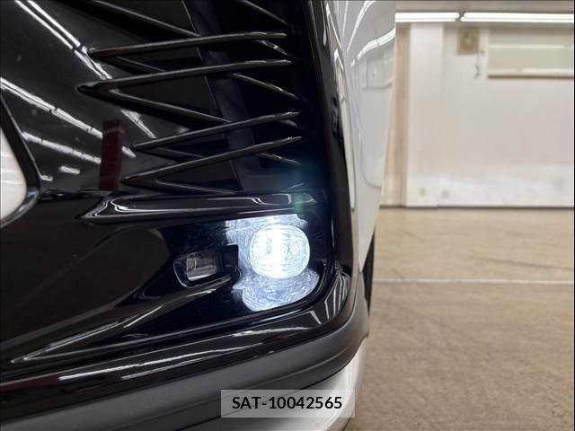 Lexus NX 2023-06 8315212-12