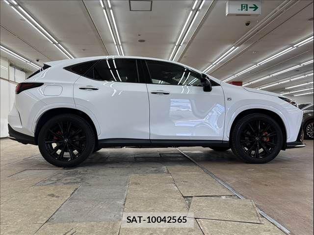 Lexus NX 2023-06 8315212-16