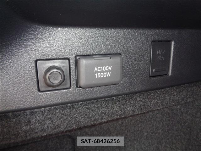 Lexus NX 2022-06 8336590-18