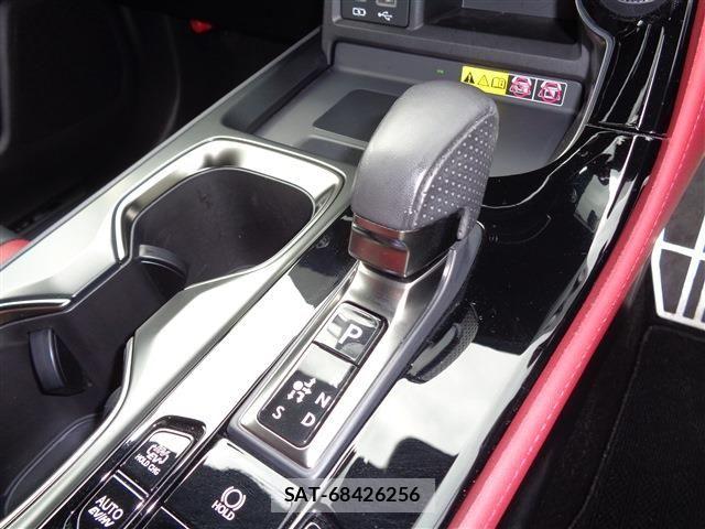 Lexus NX 2022-06 8336590-28