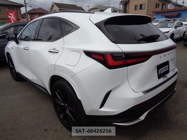Lexus NX 2022-06 8336590-5
