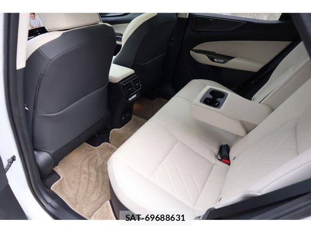 Lexus NX 2025-03 8336589-11