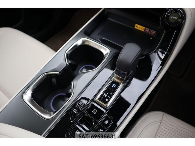 Lexus NX 2025-03 8336589-16