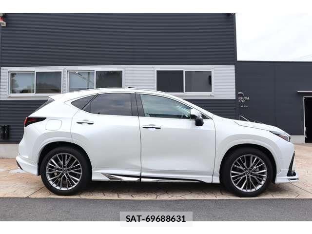 Lexus NX 2025-03 8336589-3