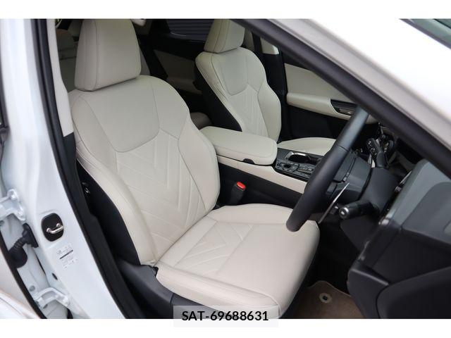 Lexus NX 2025-03 8336589-8