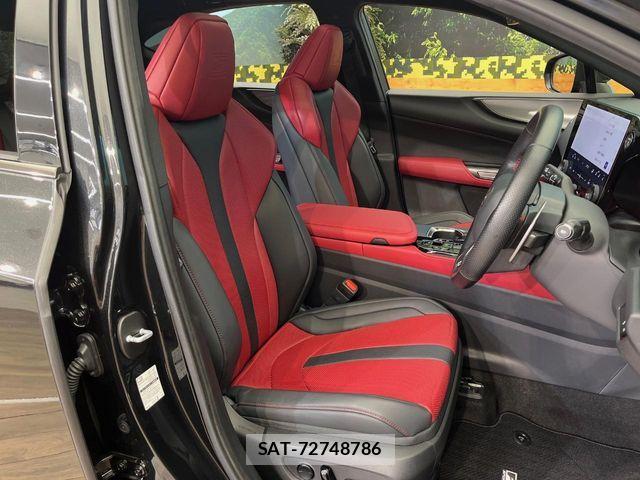 Lexus NX 2022-01 8457827-9