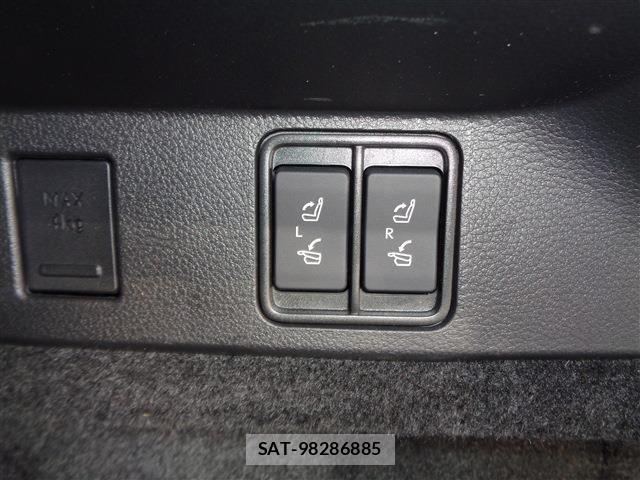 Lexus NX 2023-09 8525585-15