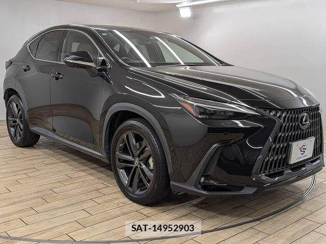Lexus NX 2022-02 8627513-13