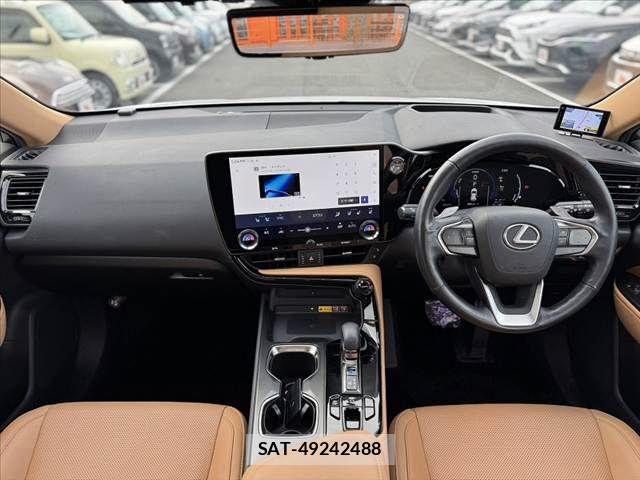 Lexus NX 2021-12 8666420-1