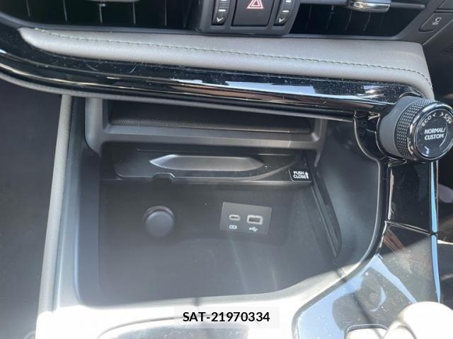 Lexus NX 2024-08 8780900-18
