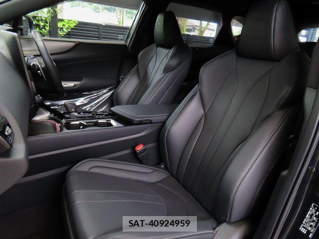 Lexus NX 2025-02 8871361-24