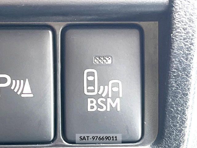 Lexus RC 2016-03 6526575-8