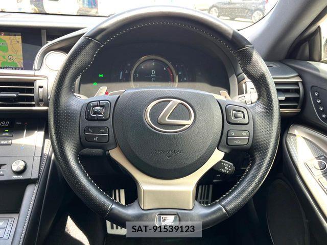 Lexus RC 2017-09 6907820-10