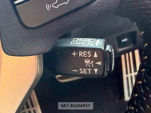 Lexus RC 2015-12 7501319-11