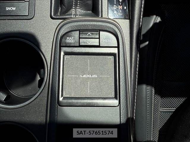 Lexus RC 2016-02 7562371-27
