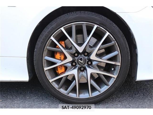 Lexus RC 2015-11 8146081-15