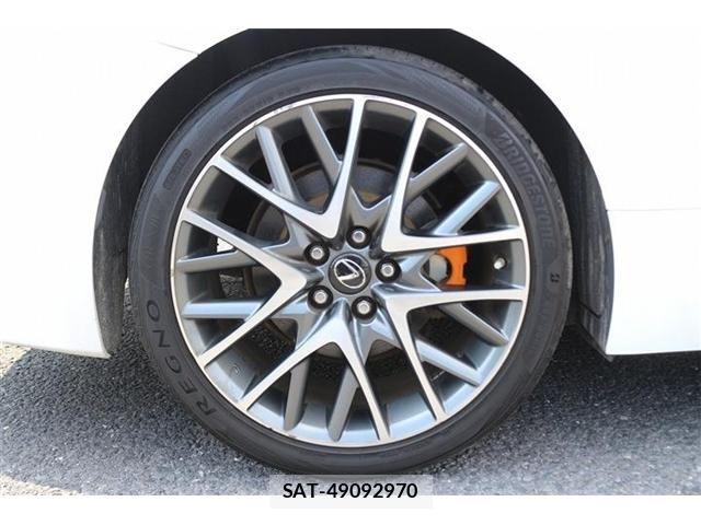 Lexus RC 2015-11 8146081-16