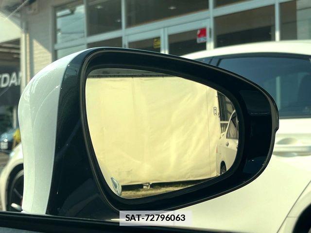 Lexus RC 2018-04 1228575-5