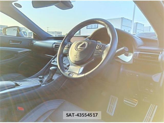 Lexus RC 2019-03 1302674-17