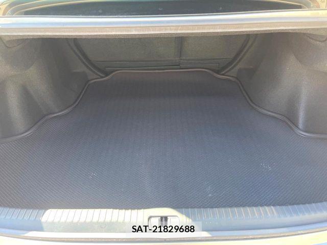Lexus RC 2019-09 4964855-9