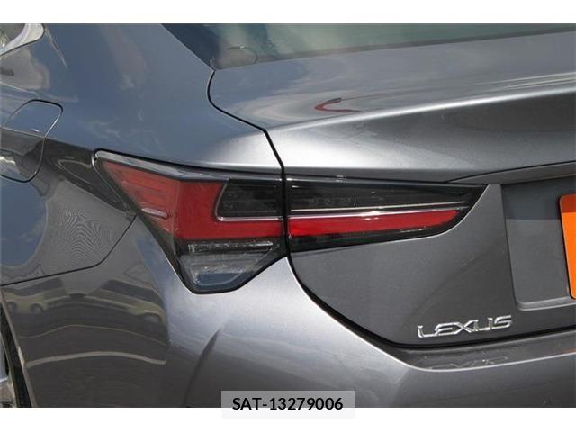 Lexus RC 2020-02 6305007-24