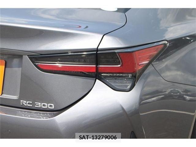 Lexus RC 2020-02 6305007-25