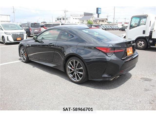 Lexus RC 2019-01 7059305-11