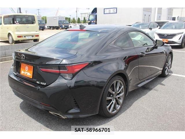 Lexus RC 2019-01 7059305-13
