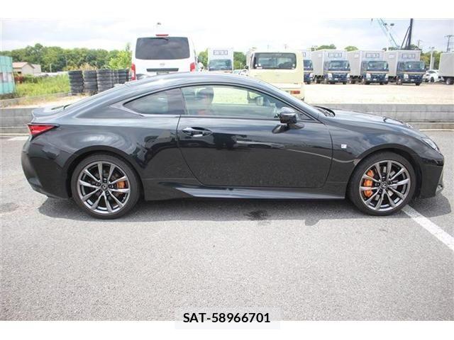 Lexus RC 2019-01 7059305-14