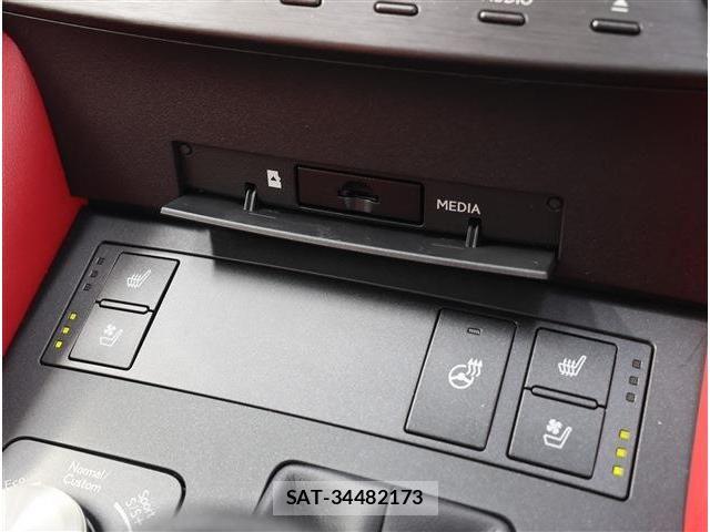 Lexus RC 2023-05 7221100-14