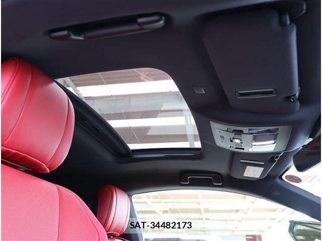 Lexus RC 2023-05 7221100-5