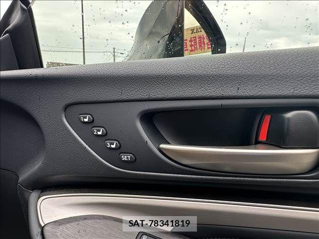 Lexus RC 2018-11 7251356-12