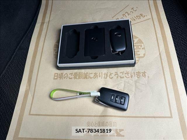 Lexus RC 2018-11 7251356-18