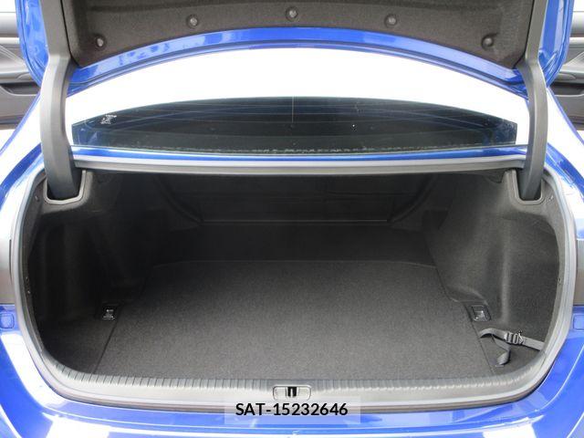 Lexus RC 2019-02 7725167-10