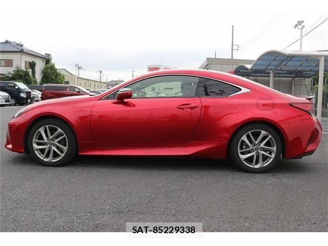 Lexus RC 2021-04 8830019-10