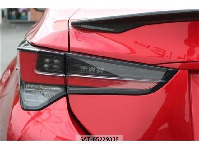 Lexus RC 2021-04 8830019-16