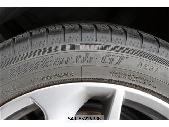 Lexus RC 2021-04 8830019-22