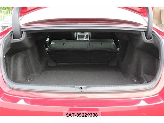 Lexus RC 2021-04 8830019-27