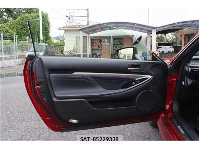 Lexus RC 2021-04 8830019-28