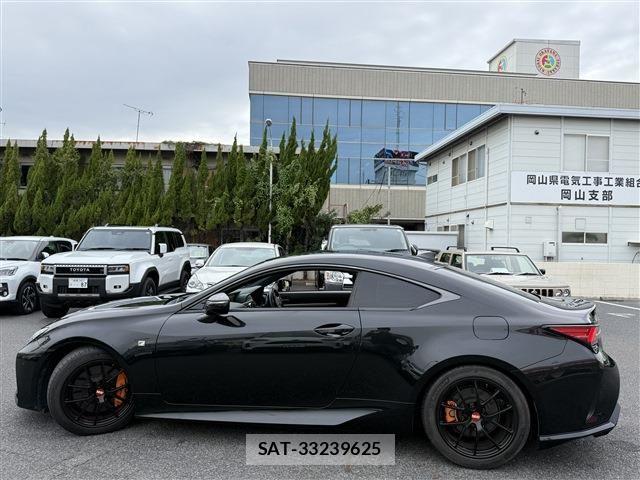 Lexus RC 2018-10 8830018-9
