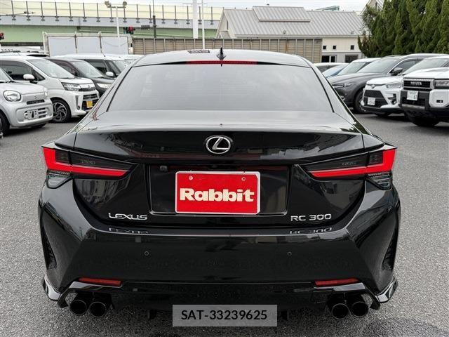 Lexus RC 2018-10 8830018-11