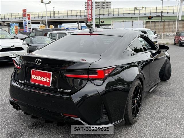 Lexus RC 2018-10 8830018-12