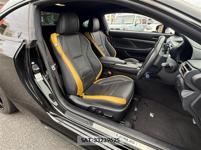 Lexus RC 2018-10 8830018-22