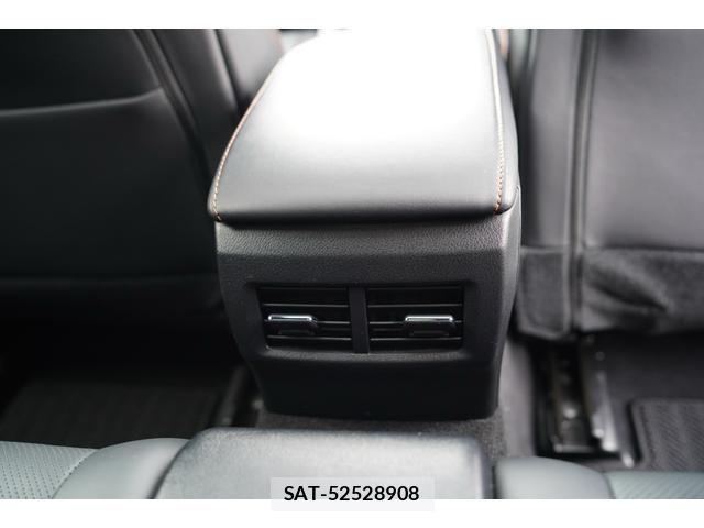 Lexus RC 2018-03 826333-13