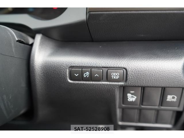 Lexus RC 2018-03 826333-21