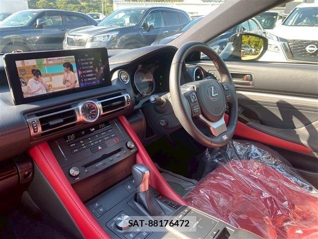 Lexus RC 2023-01 1228578-10